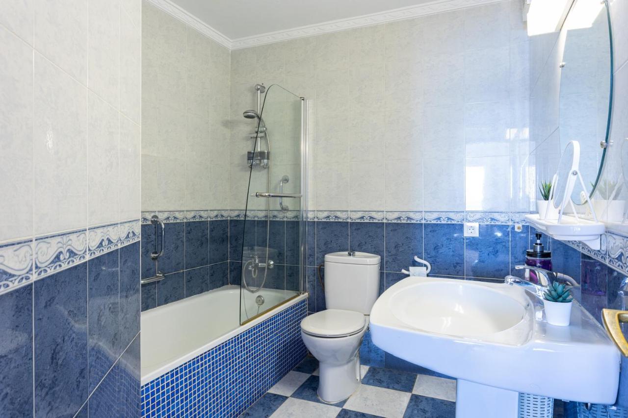 Ensuite Mediterranean Sea Front Appartement