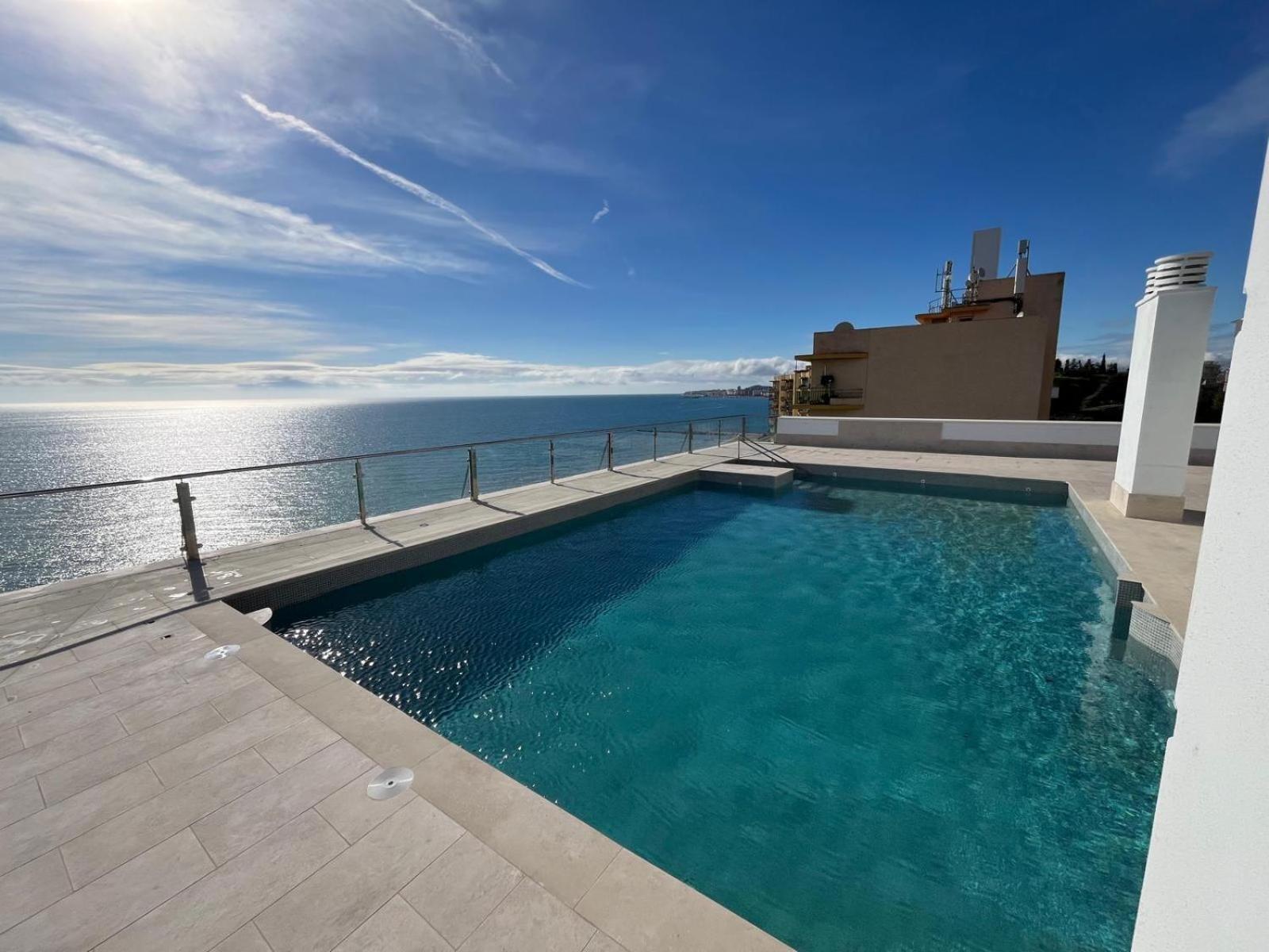 Appartement Ensuite Mediterranean Sea Front Fuengirola